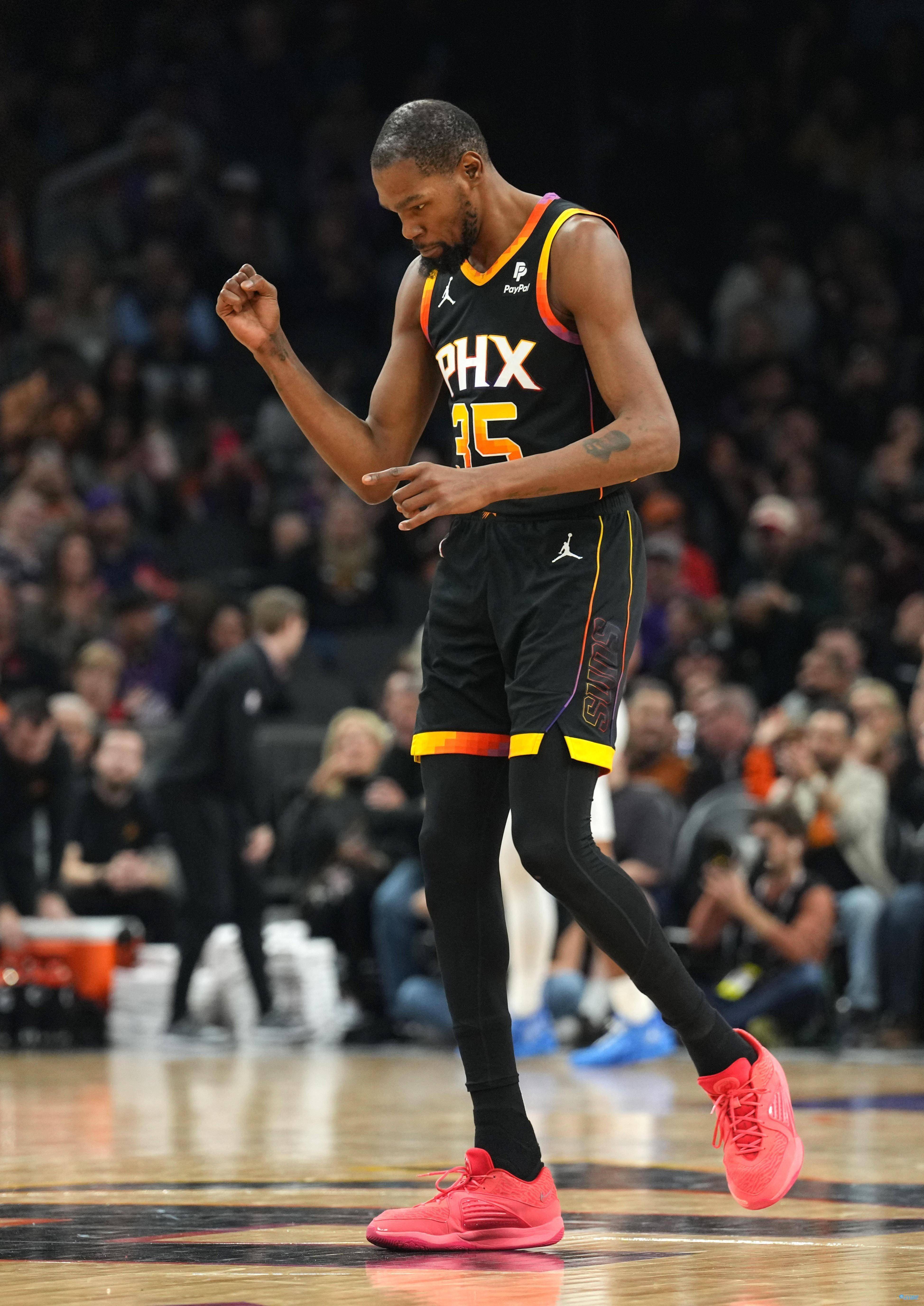  杜兰特迎来五赛季高光表现，曼联球迷沸腾！-半岛体育官方网站登录